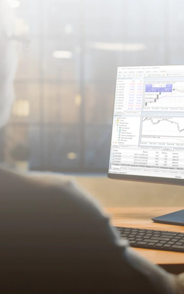 如何使用Exness Web终端